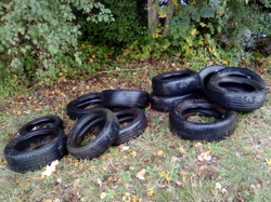 Pollution : des pneus jetés dans l’Aujon